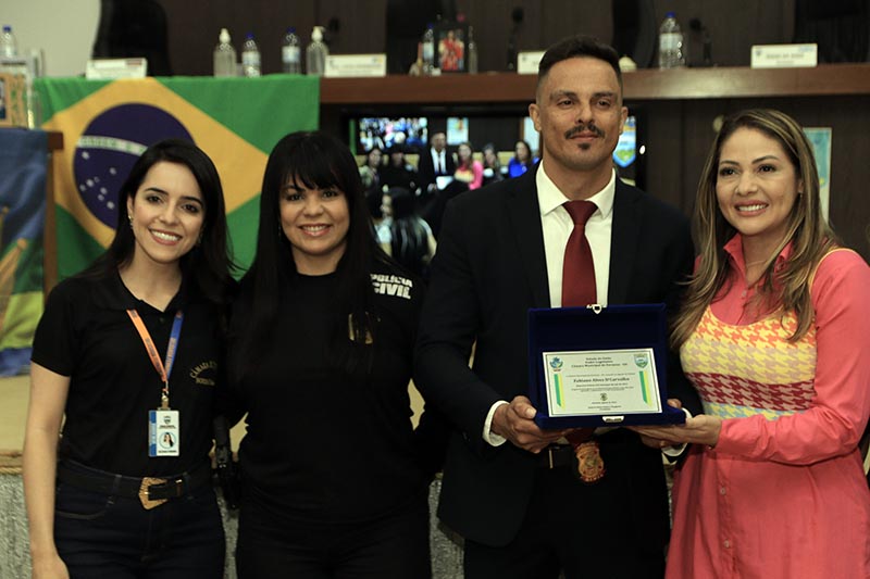 23-08 Sessão Solene (75).jpg