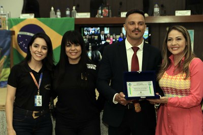 23-08 Sessão Solene (75).jpg