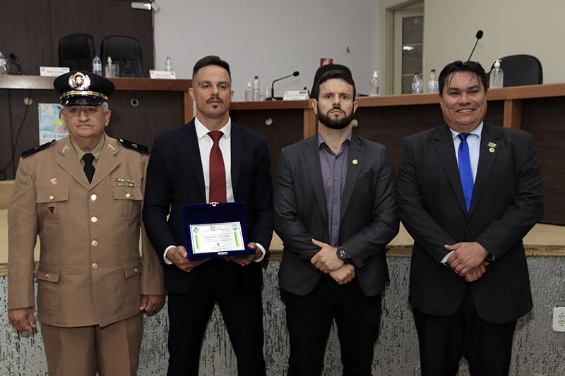 23-08 Sessão Solene (76).jpg