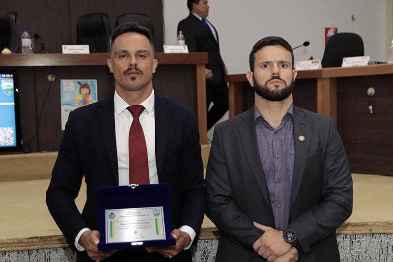 23-08 Sessão Solene (78).jpg