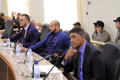 23-12 Sessão Extraordinária (11).jpeg