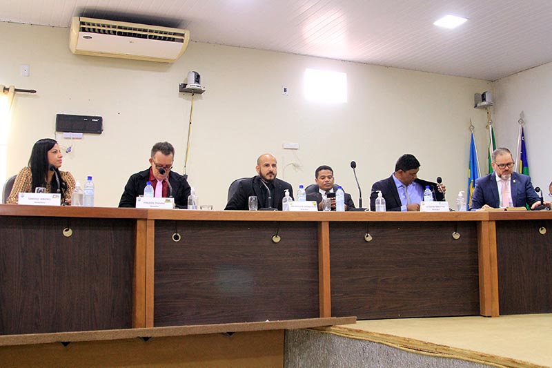 31-12 Sessão Extraordinária (4).jpeg