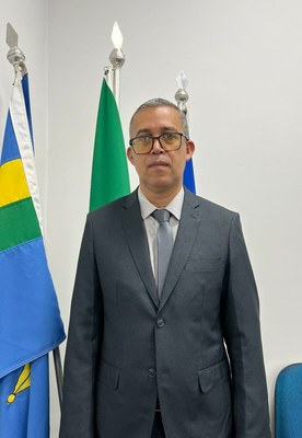 Edimilson Gonçalves Pereira - Edimilson Desbravador