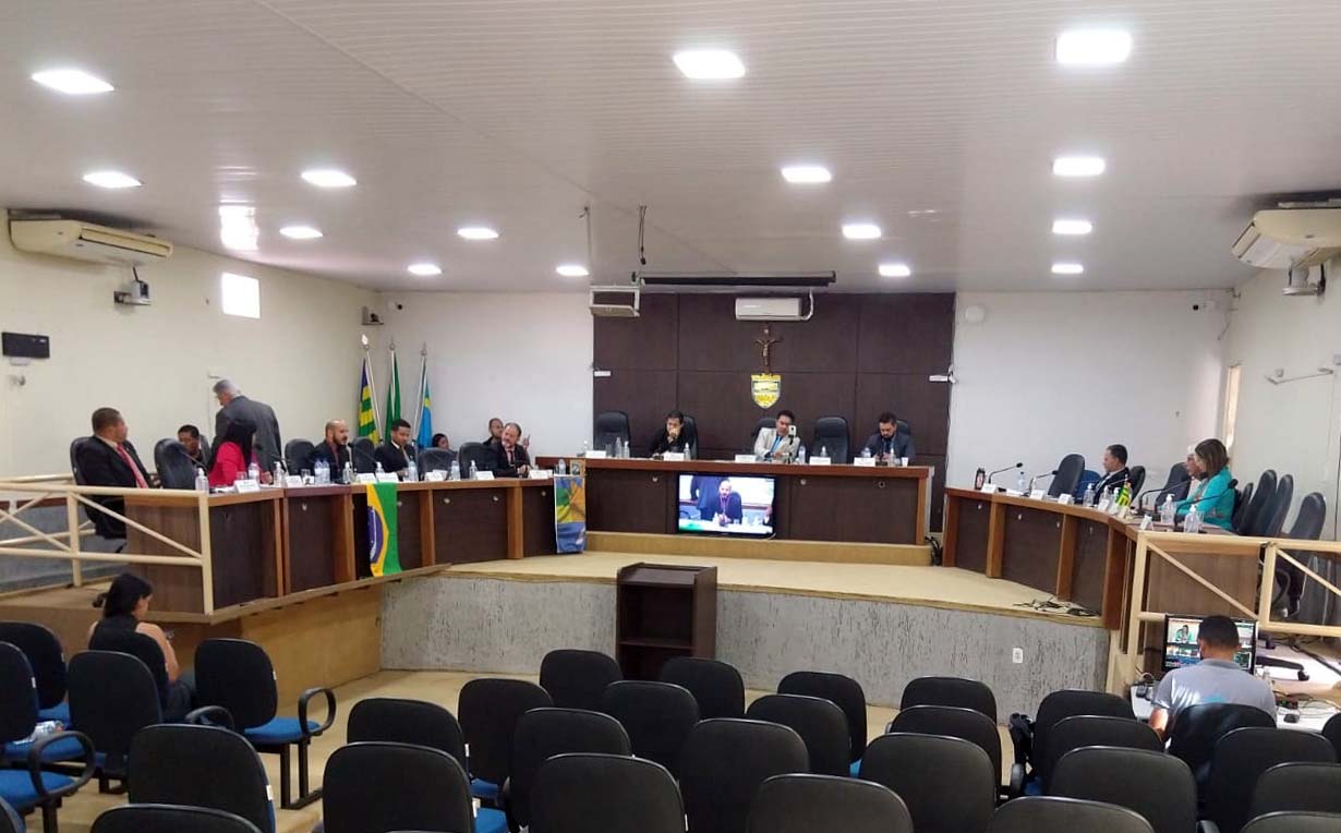 Câmara apresenta 12 projetos e 201 indicações em junho
