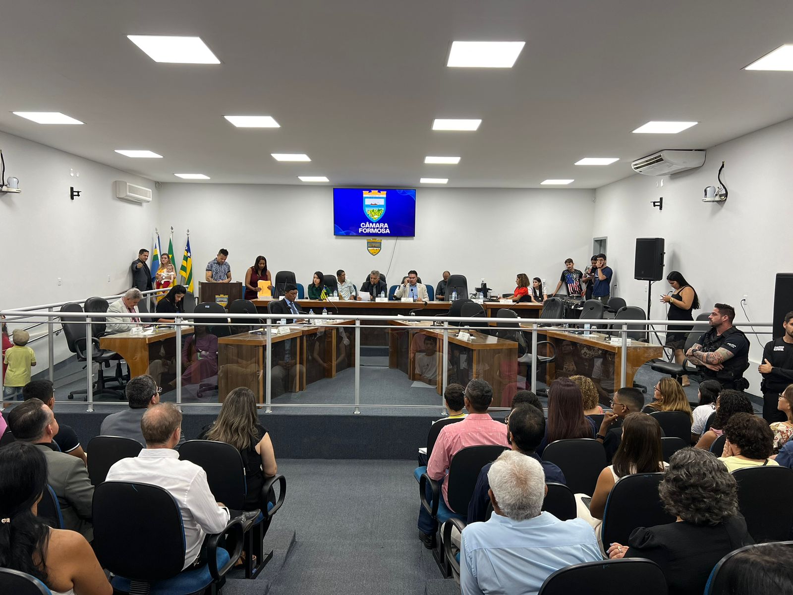 Câmara de Formosa homenageou 115 cidadãos na última quarta