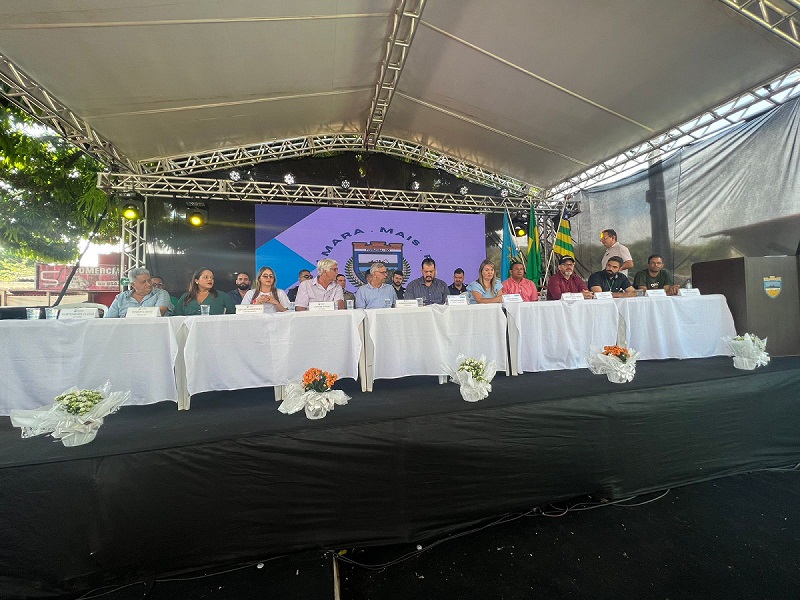 Câmara Mais Perto do Povo realiza mais de 1400 atendimentos