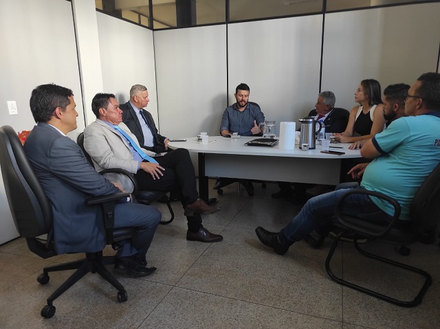Câmara realiza visita à Delegacia Regional da Polícia Civil