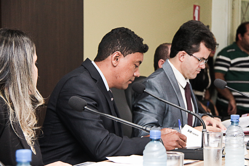 Contrato n.º 001/17