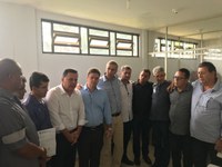 Vereadores conseguem compromisso de Governador