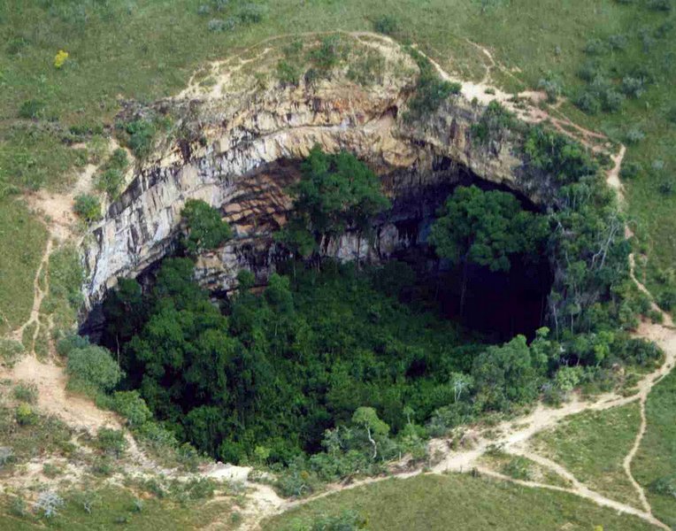 Buraco das Araras.jpg